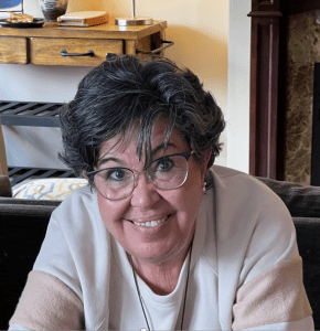 Heading back Home - Helen Brown